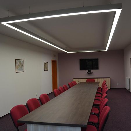 Sport Klub Hvozd酒店 外观 照片